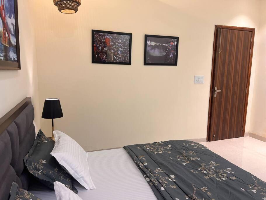 5Bhk Home Away From Home At Ranjit Avenue 암리차르 외부 사진