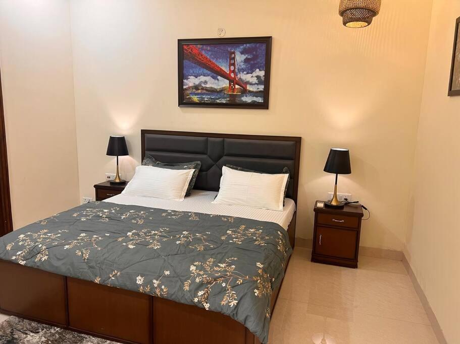 5Bhk Home Away From Home At Ranjit Avenue 암리차르 외부 사진