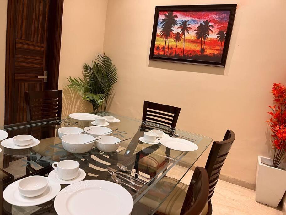 5Bhk Home Away From Home At Ranjit Avenue 암리차르 외부 사진