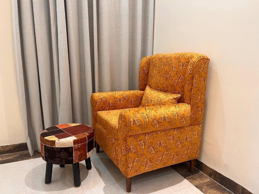 5Bhk Home Away From Home At Ranjit Avenue 암리차르 외부 사진